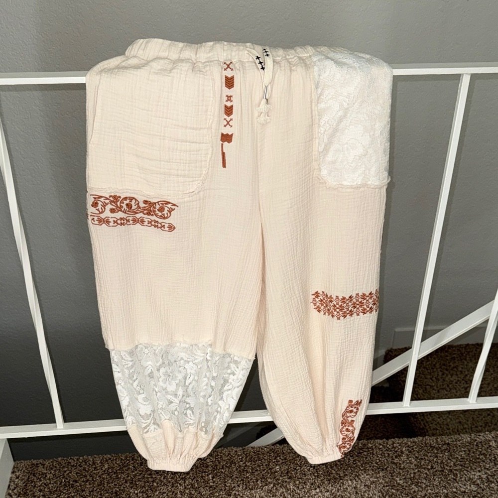 POL Boho Cream and Brown Patchwork Jogger